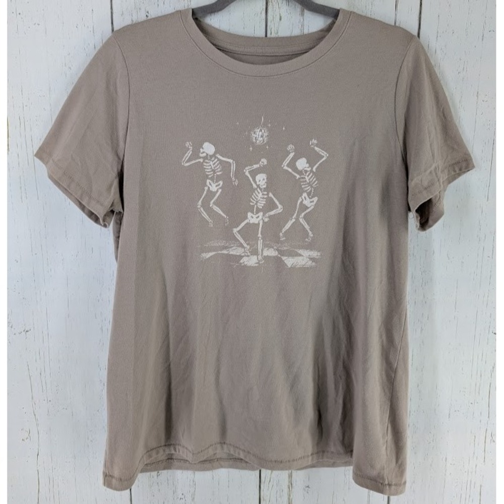 Sonoma Size Large Tan Halloween Skeleton‎ Graphic Short Sleeve Womens Top